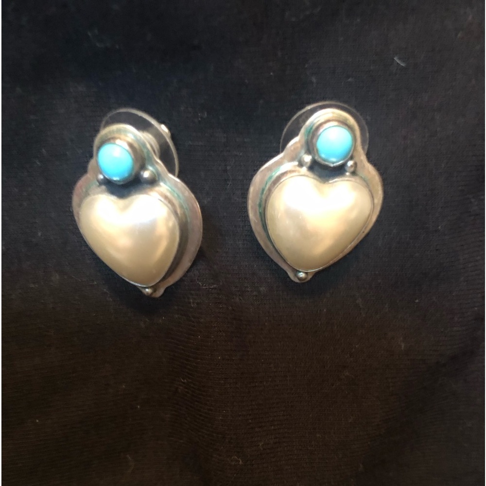Beautiful pearl post silver earrings